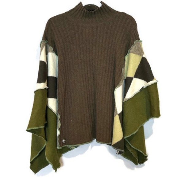 Vintage Abercrombie & Fitch Brown and Green Poncho Boho Sweater - Picture 9 of 9